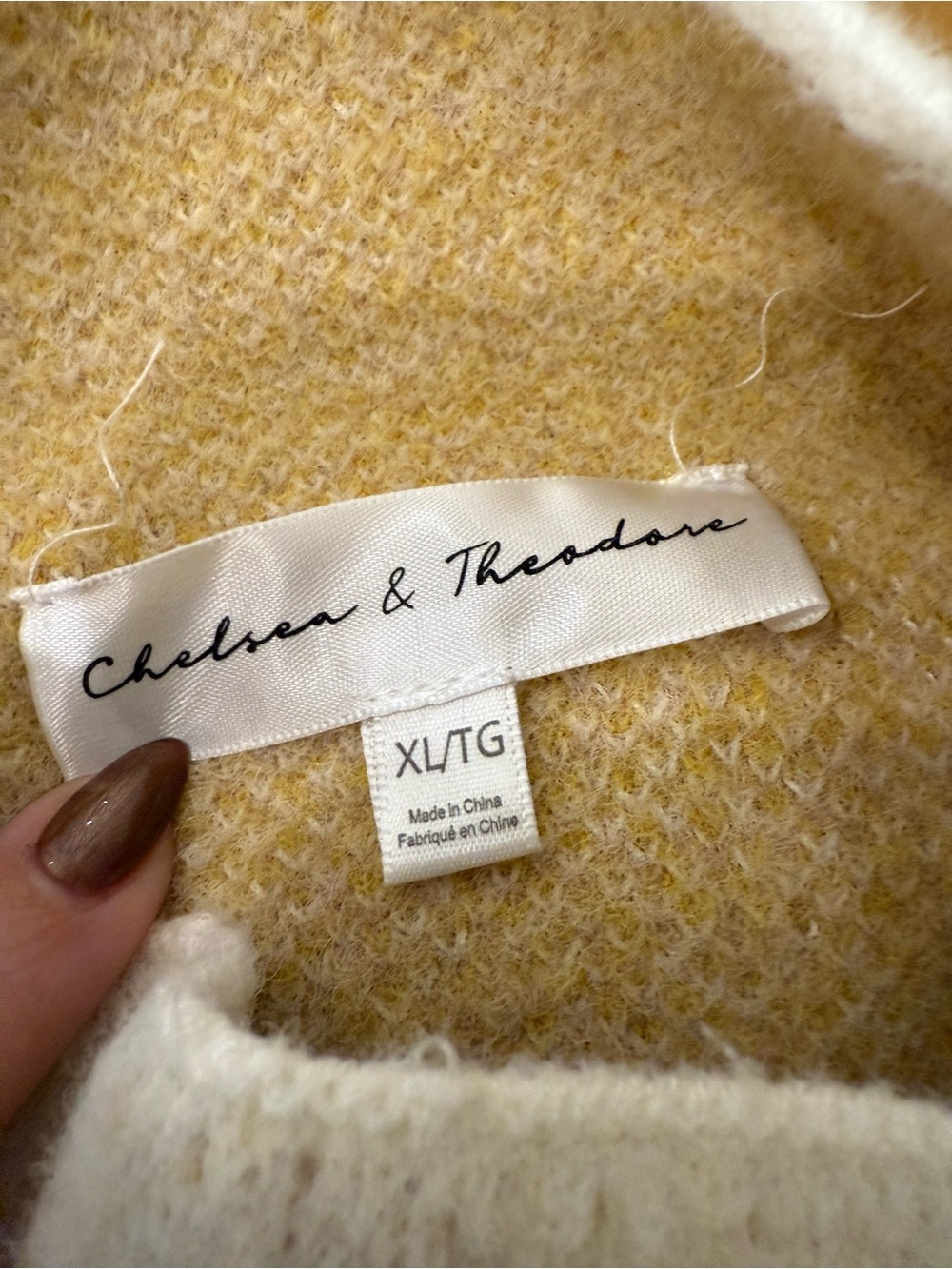 Chelsea & Theodore Floral Sweater XL Cream Oversized Soft Cozy Knit Daisy Print - Picture 5 of 5